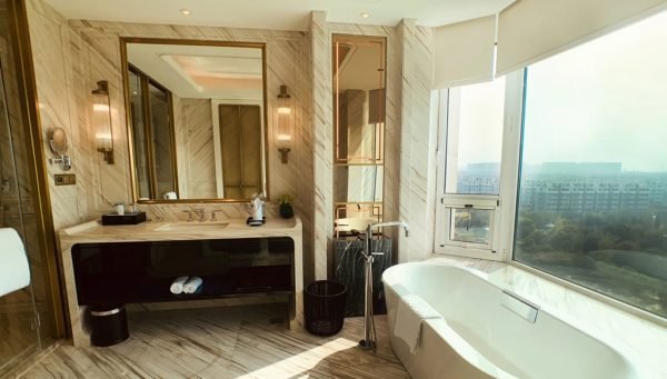 Hotel customized furniture bathroom vantiy